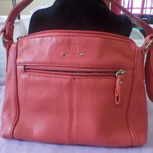 Stone Mountain Melon colored purse